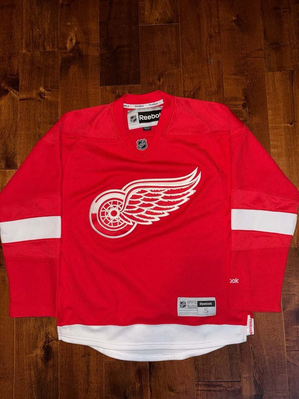 Reebok Detroit Red Wings NHL Premier Home Hockey Jersey Red Size S